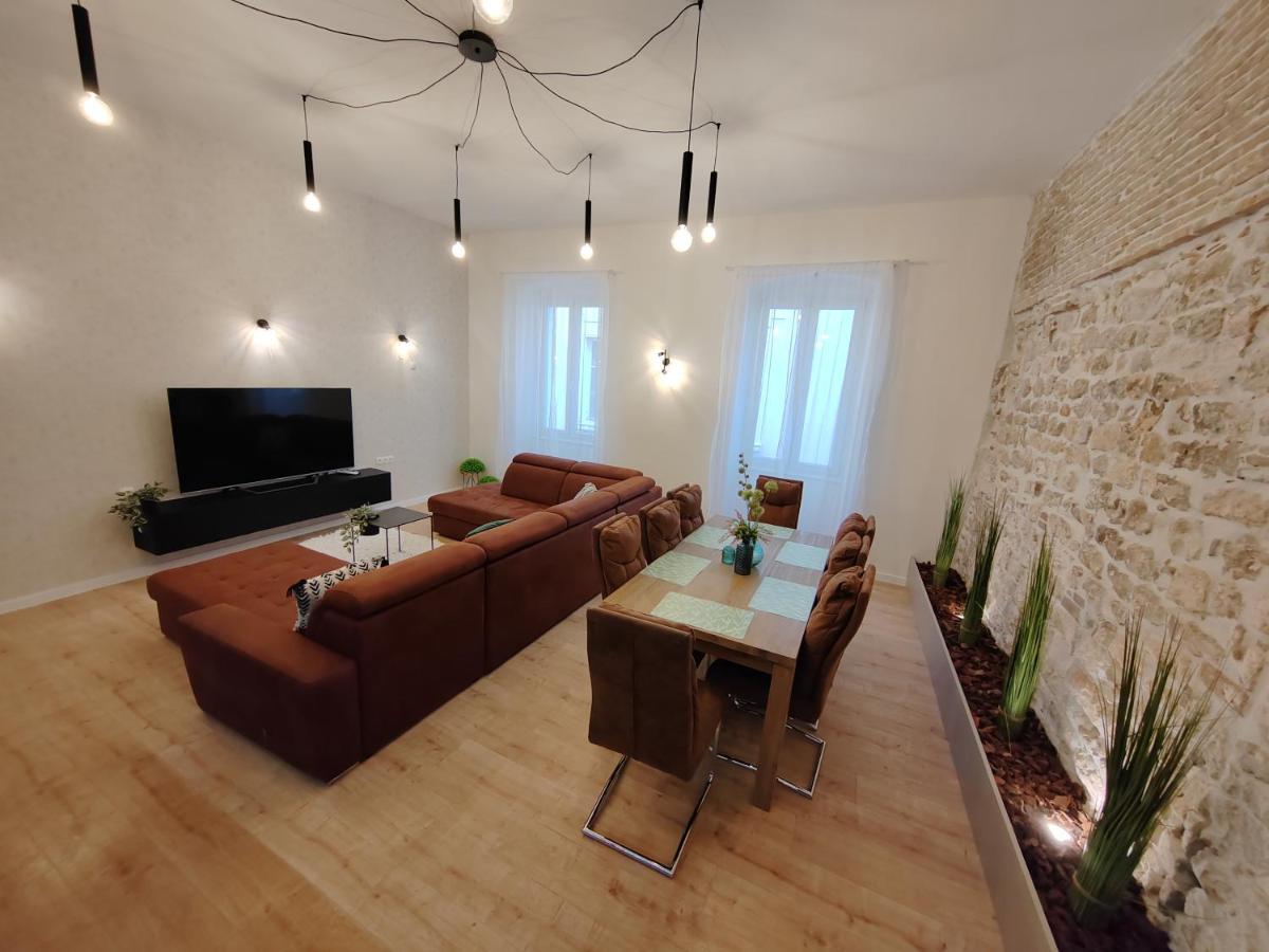 Town Square Apartment Zadar Exterior foto